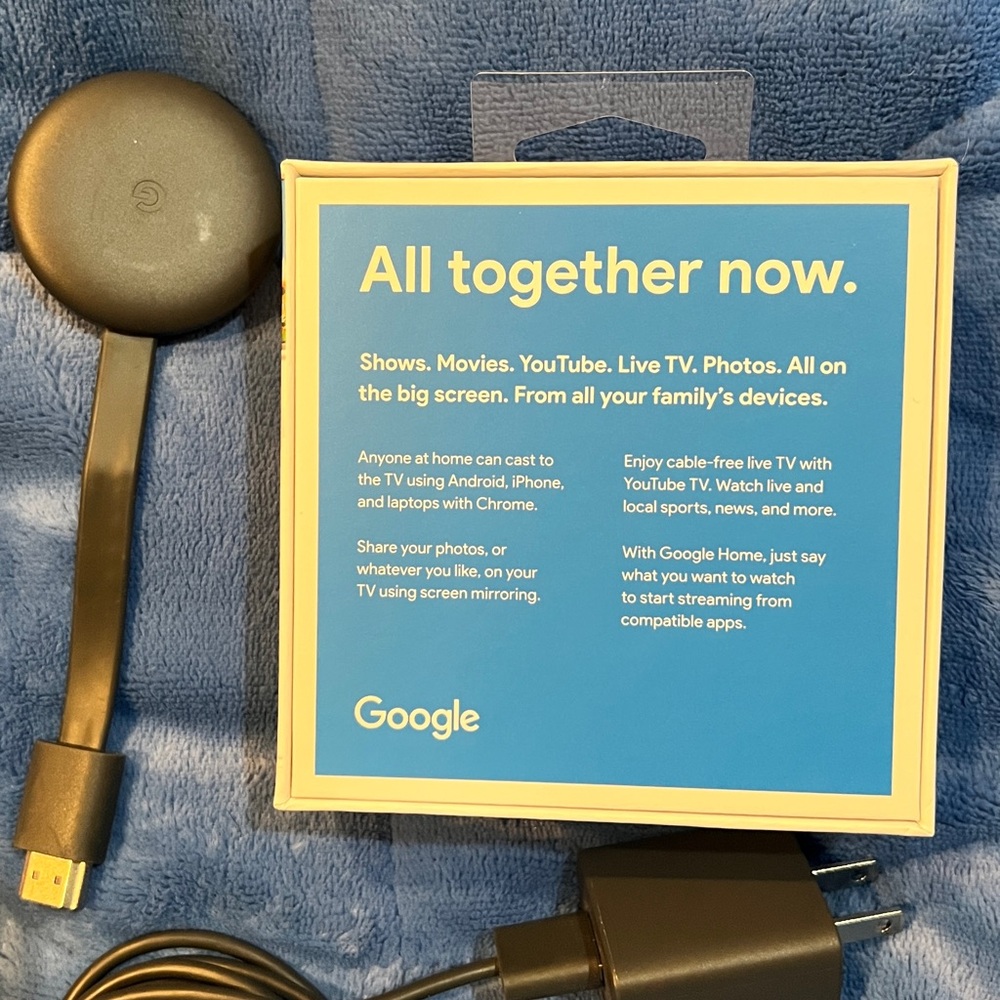 Google Chromecast Streaming Device 3rd Generation - Picture 5 of 8